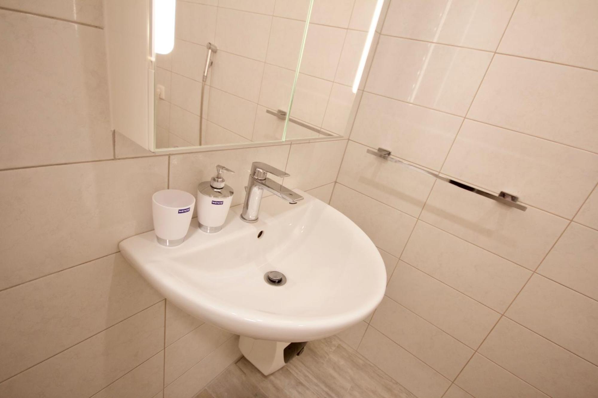 Albina Apartment Lubiana Esterno foto