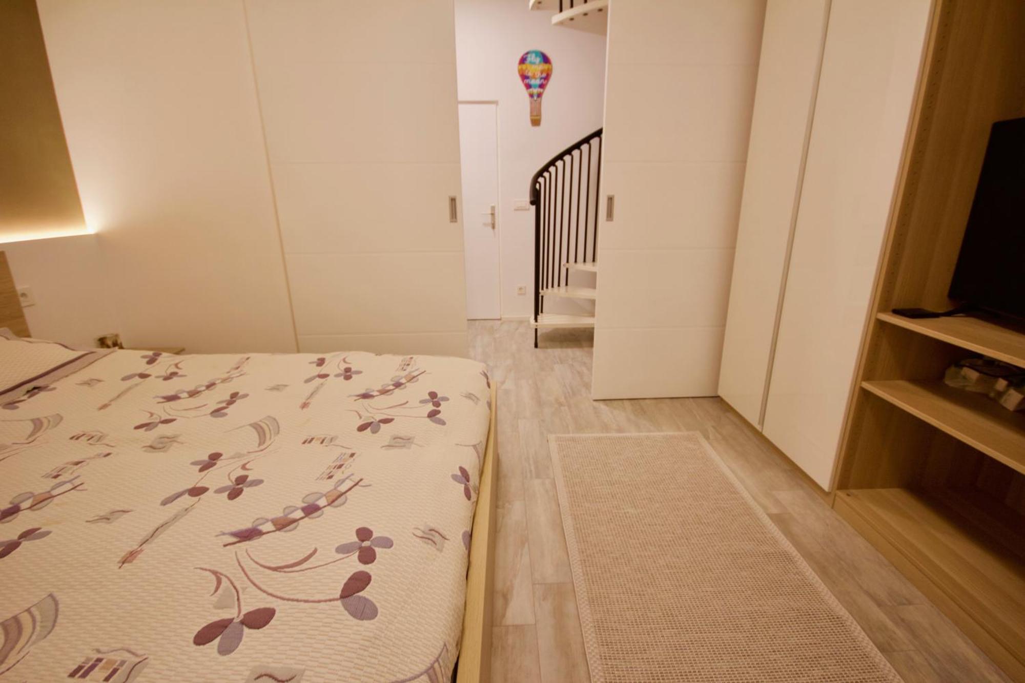 Albina Apartment Lubiana Esterno foto